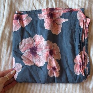 Acacia hibiscus pareo